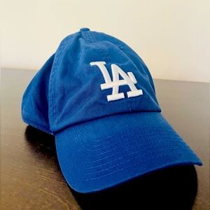 LA Dodgers MLB Fitted Baseball Hat Size Large